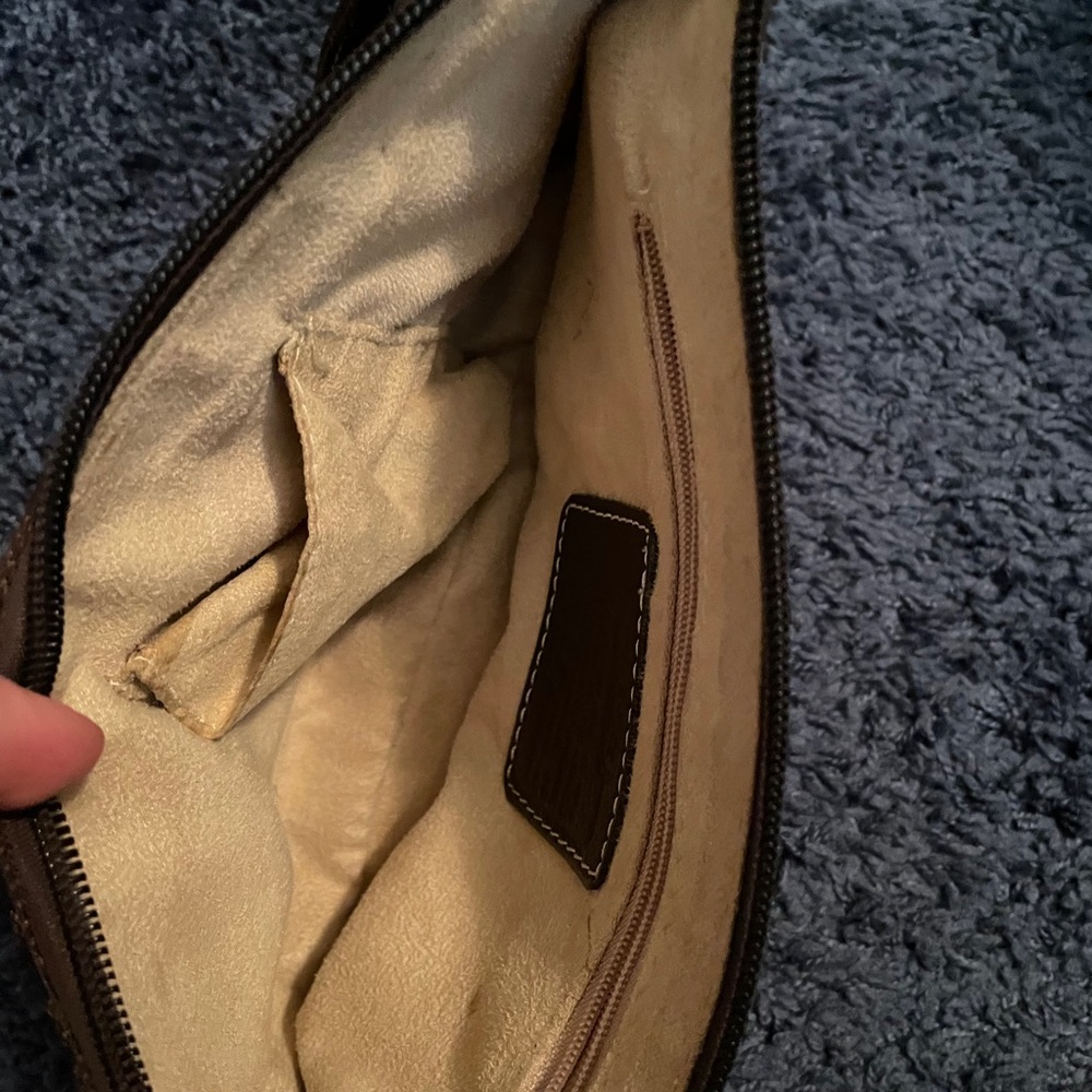 Coach purse - Picture 2 of 2